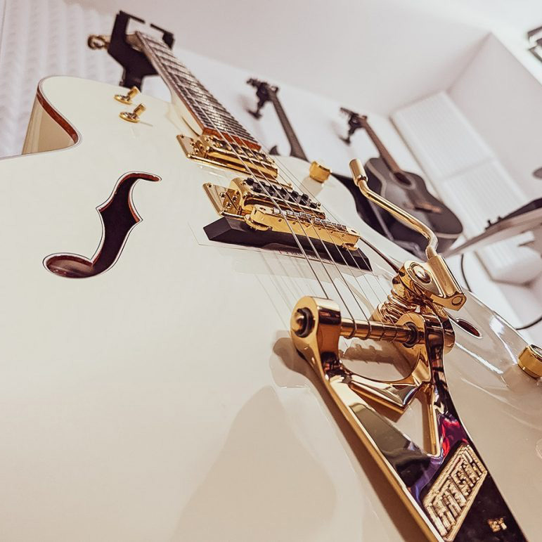 Gretsch White Falcon